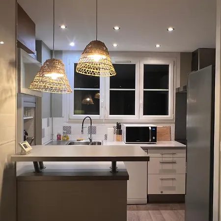 Le French Loft Plein De Charme Au Coeur De Pouvant Accueillir 8 Personnes Daire Caen