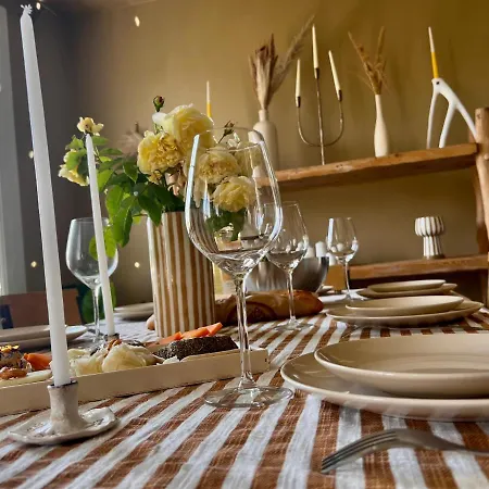 Le French Loft Plein De Charme Au Coeur De Pouvant Accueillir 8 Personnes Apartman *