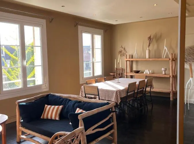 Le French Loft Plein De Charme Au Coeur De Pouvant Accueillir 8 Personnes * Caen